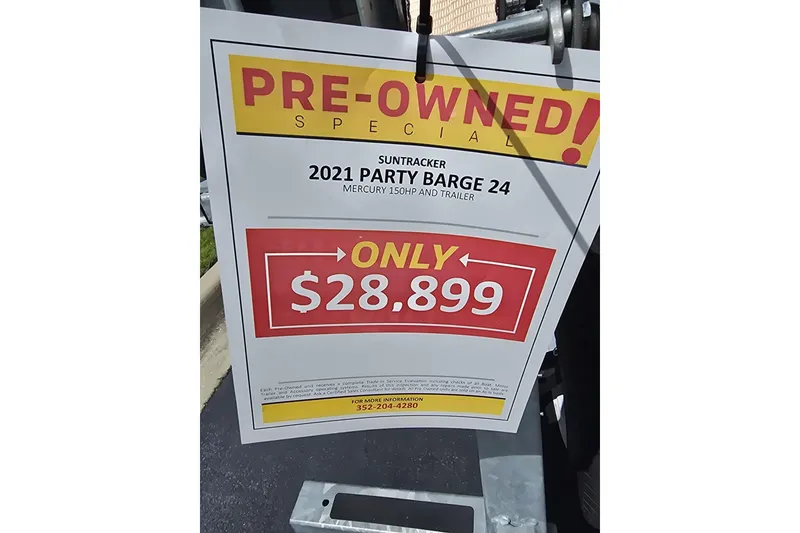 Slide: The Image of Pre-owned 2021 Sun Tracker Party Barge 24 DLX for sale at $28,899. - 10