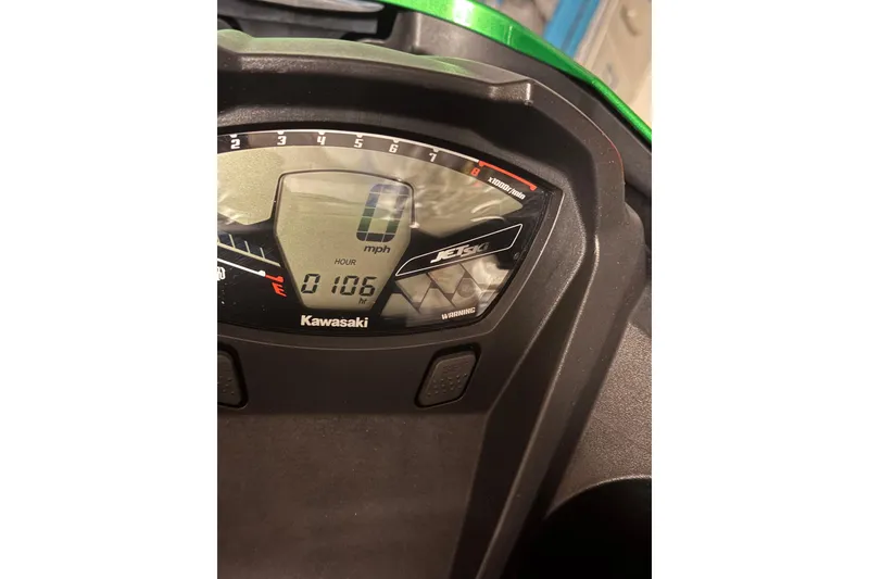 Slide: The Image of Dashboard of a 2020 Kawasaki Jetski STX 160LX showing 106 hours. - 7