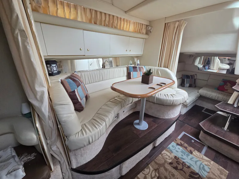 Slide: The Image of Sea Ray Sundancer 1999 - 17