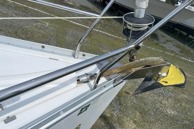 Slide: The Image of 2006 Beneteau Oceanis Clipper 373 anchor detail with stainless steel fittings. - 9