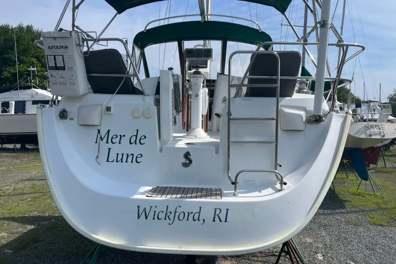 Slide: The Image of 2006 Beneteau Oceanis Clipper 373 sailboat, "Mer de Lune," docked in Wickford, RI. - 1