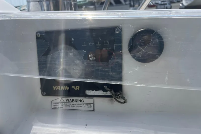 Slide: The Image of Control panel of a 2006 Beneteau Oceanis Clipper 373 sailboat with Yanmar engine. - 37