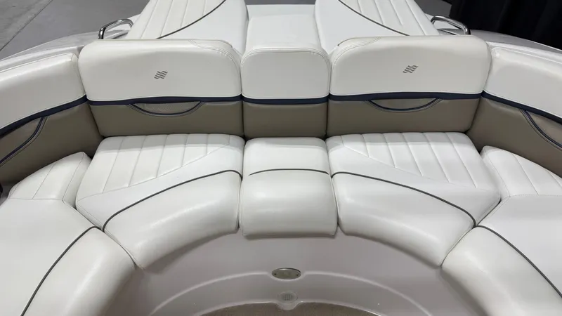 Slide: The Image of Four Winns 230 Horizon 2004 - 28