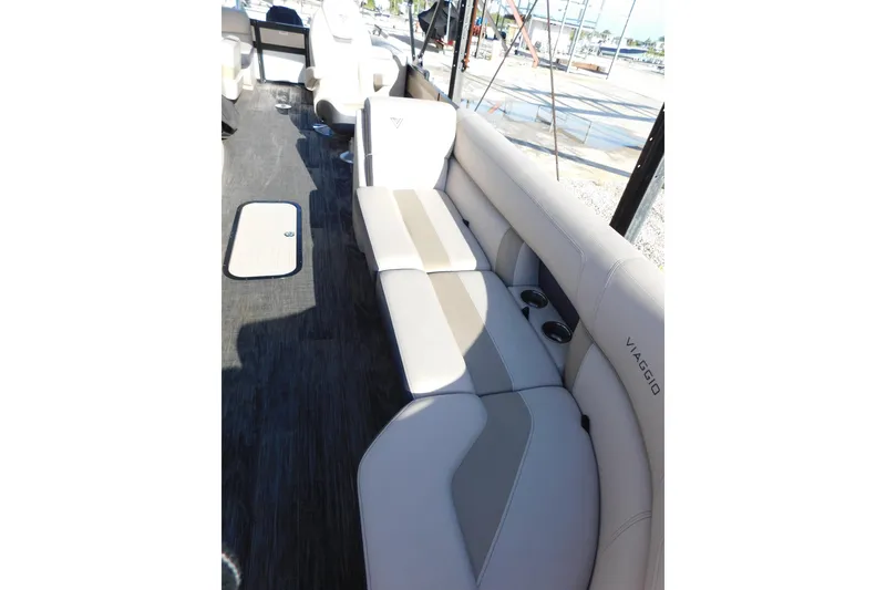 Slide: The Image of Interior of 2023 Viaggio Diamante U 26 boat with luxurious seating and cup holders. - 37