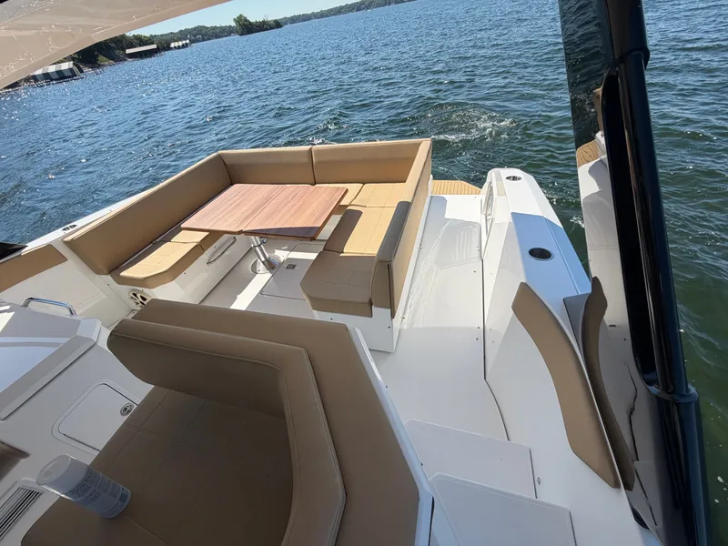 Slide: The Image of Cruisers 390 Express Coupe 2015 - 59