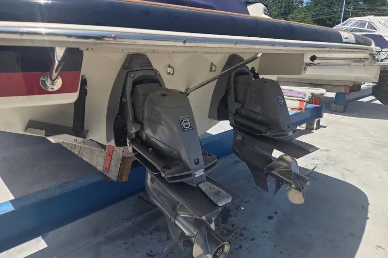 Slide: The Image of 2013 Chris-Craft Corsair 28 boat with dual Volvo Penta outdrives on display. - 3