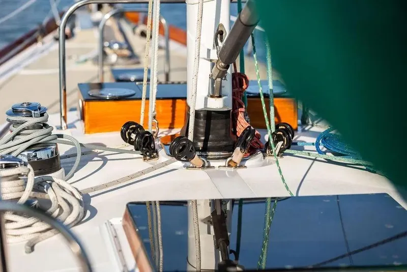 Slide: The Image of Mast base details - 4