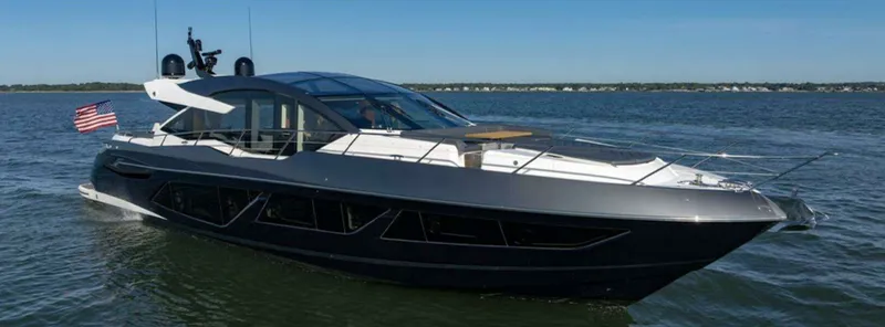 The Image of Sunseeker Predator 74 2020 - 0