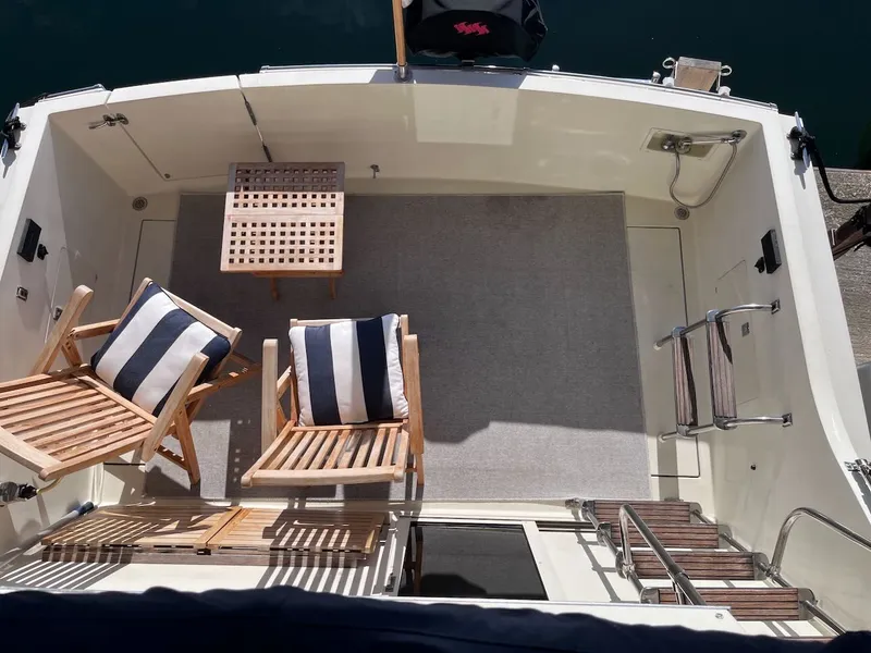 Slide: The Image of Tollycraft 30 Sport 1989 - 6