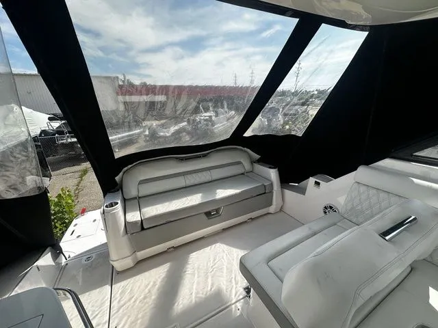Slide: The Image of Regal 36 Grande Coupe 2021 - 15