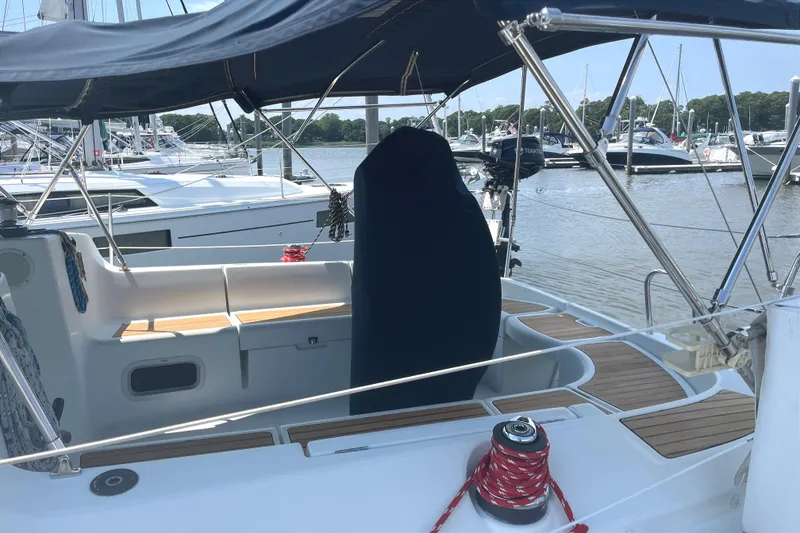 Slide: The Image of Jeanneau Sun Odyssey 37 2000 - 6