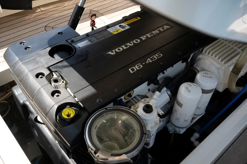 Slide: The Image of Volvo Penta D6-435 engine in 2021 Hinckley Talaria 29C boat. - 20