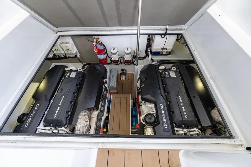 Slide: The Image of Engine compartment - 55