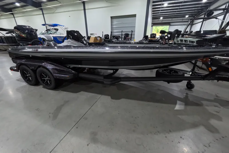 The Image of Skeeter FXE21 Limited 2027 - undefined