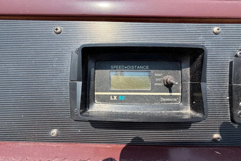 Slide: The Image of Dashboard of 1989 Sea Ray Sundancer 280 with Datamarine LX 50 speedometer. - 20
