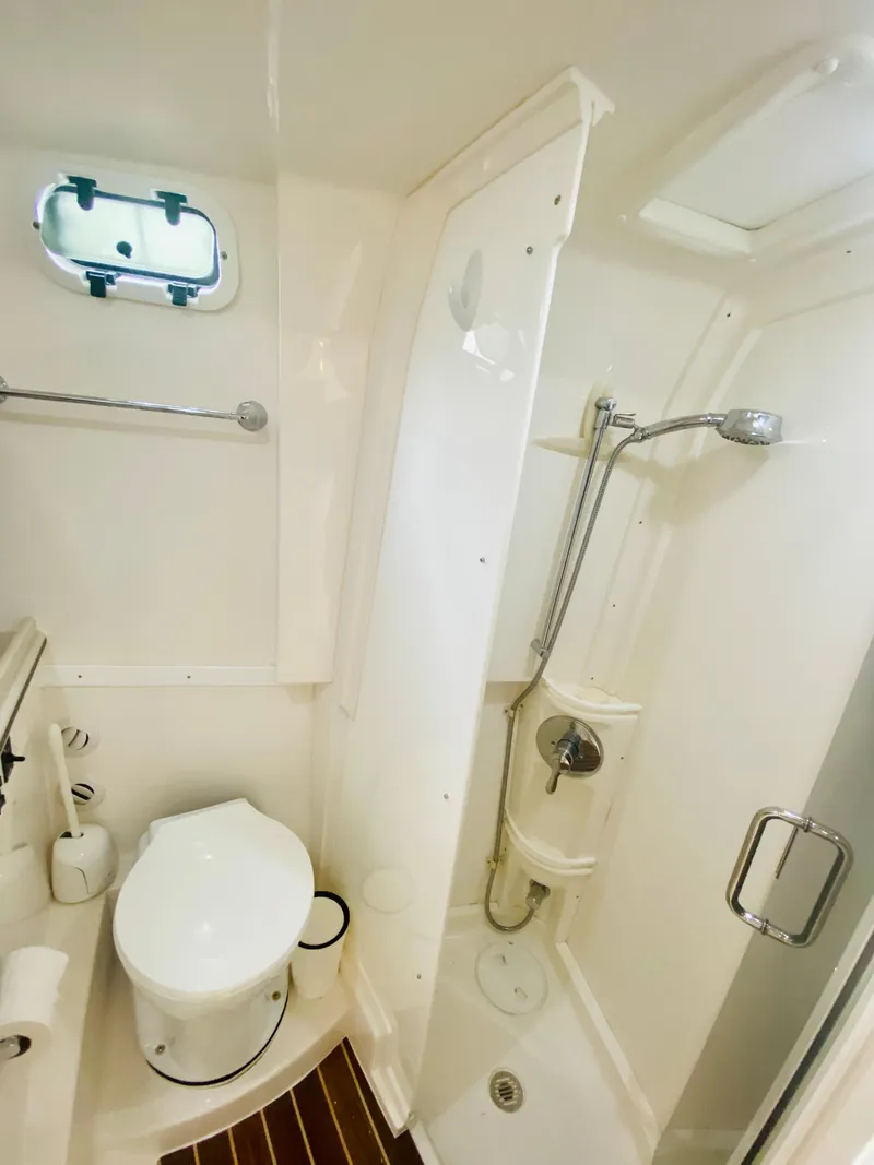 Slide: The Image of Intrepid 390 Sport Yacht 2008 - 62