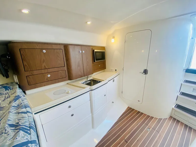 Slide: The Image of Intrepid 390 Sport Yacht 2008 - 58