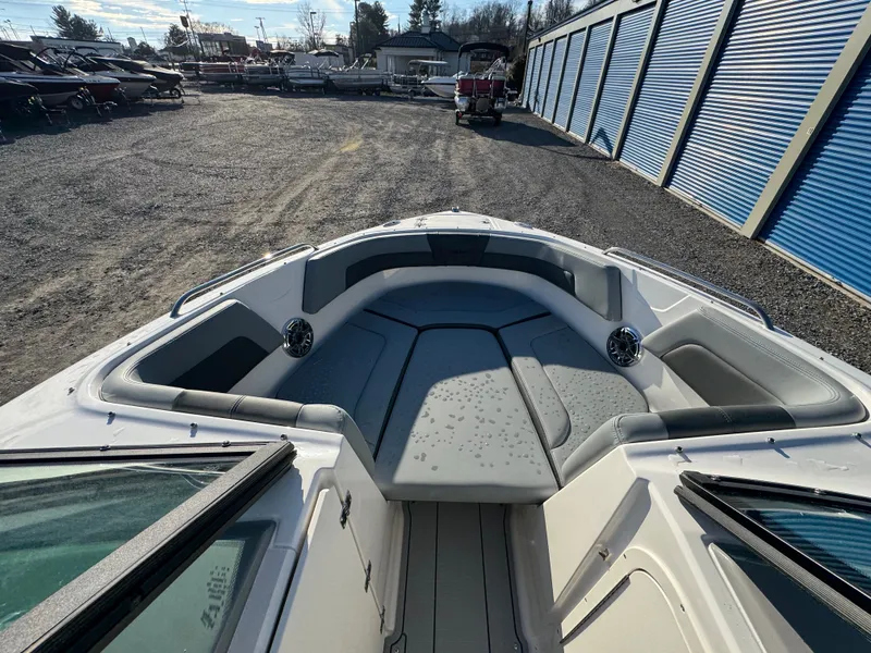 Slide: The Image of Chaparral GTS 3 2026 - 31
