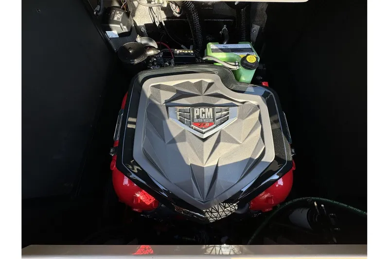 Slide: The Image of Nautique Super Air Nautique G23 2025 - 47