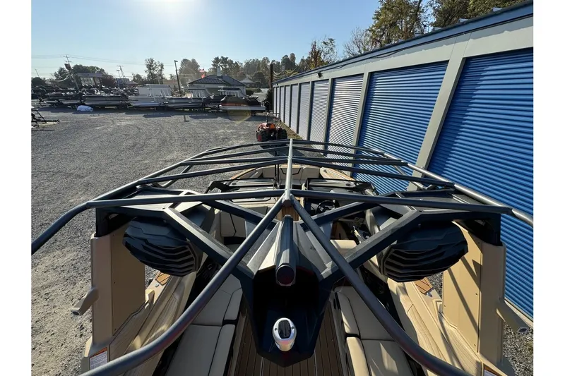 Slide: The Image of Nautique Super Air Nautique G23 2025 - 40