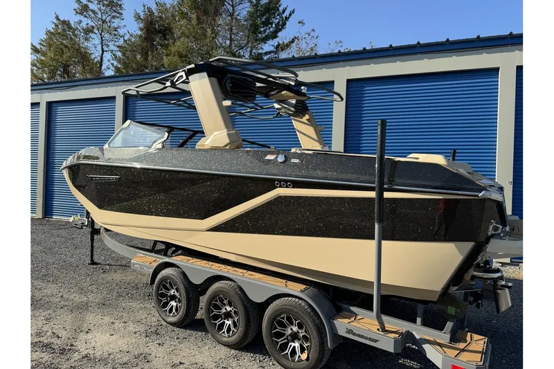 Slide: The Image of Nautique Super Air Nautique G23 2025 - 5