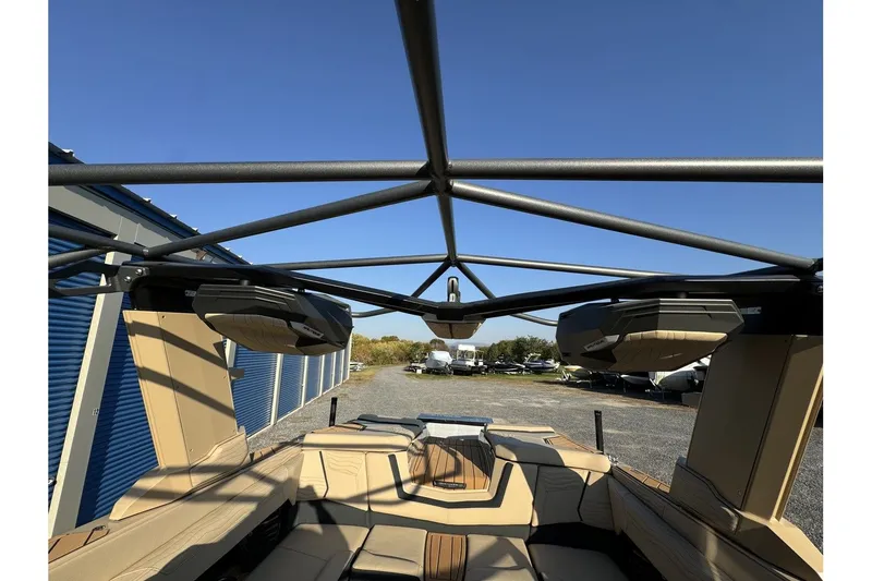 Slide: The Image of Nautique Super Air Nautique G23 2025 - 31