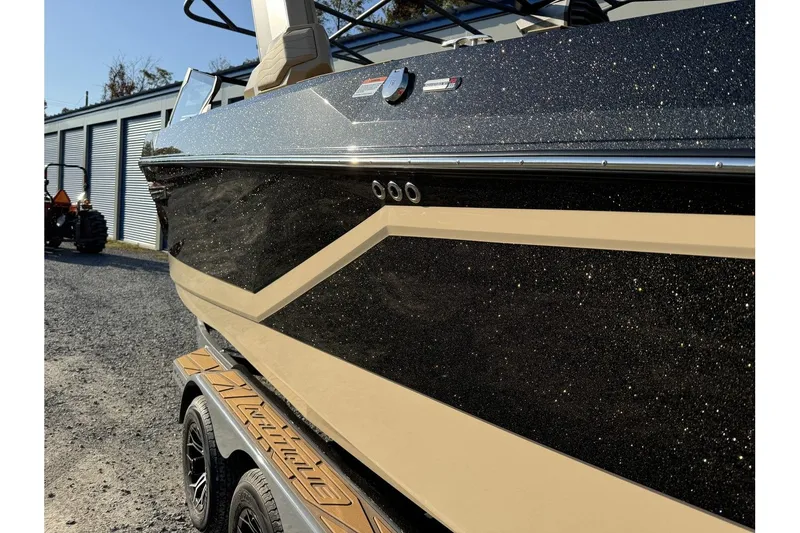 Slide: The Image of Nautique Super Air Nautique G23 2025 - 6