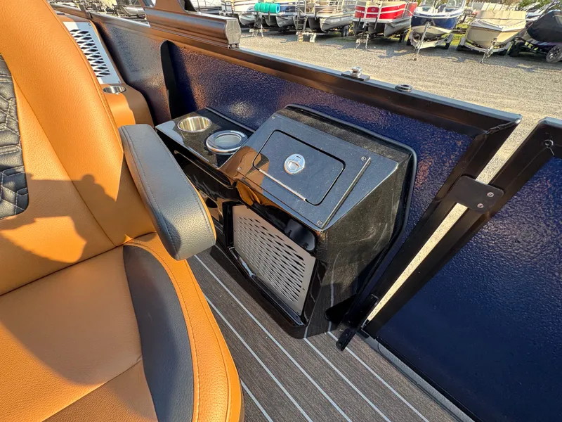 Slide: The Image of Premier 250 Intrigue RL 2026 - 31