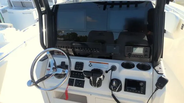 Slide: The Image of Cobia 280 Center Console 2023 - 6