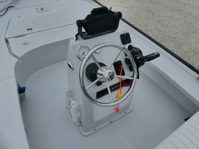 Slide: The Image of Bay Craft Bone Skiff 162 2024 - 8