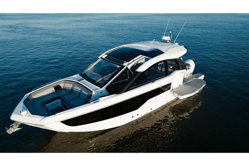 Slide: The Image of 2023-Galeon-375-GTO-MarineMax - 41