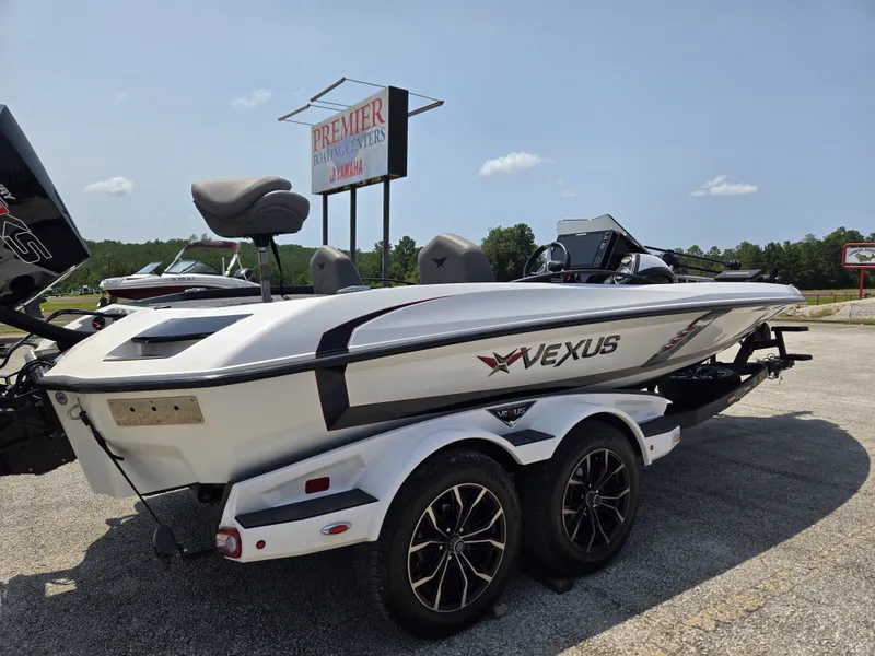 Slide: The Image of Vexus VX20 2024 - 8