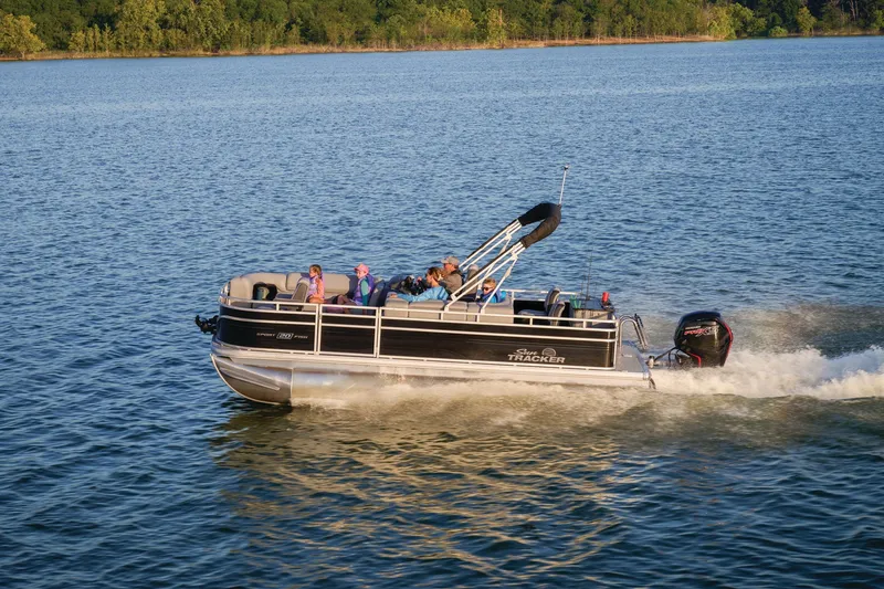 Slide: The Image of Sun Tracker SportFish 20 DLX 2026 - 86