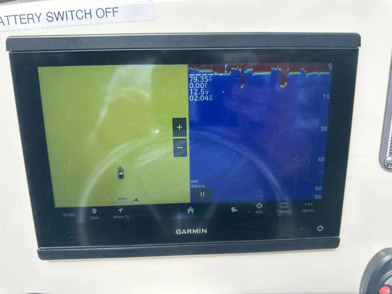 Slide: The Image of Boston Whaler 170 Montauk 2025 - 19