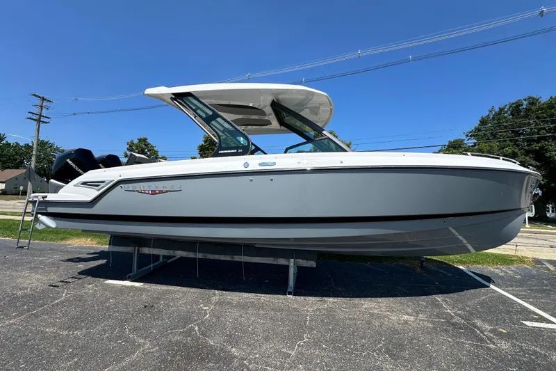 The Image of Monterey Elite 30 OB 2027 - undefined