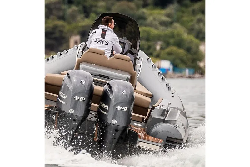 Slide: The Image of Manufacturer Provided Image: 2022 SACS Strider 900 with dual Yamaha 200 engines on water. - 30