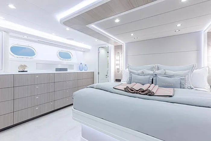 Slide: The Image of Master Stateroom - 28