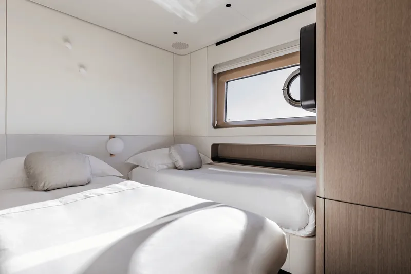 Slide: The Image of Azimut Grande 26M 2027 - 58