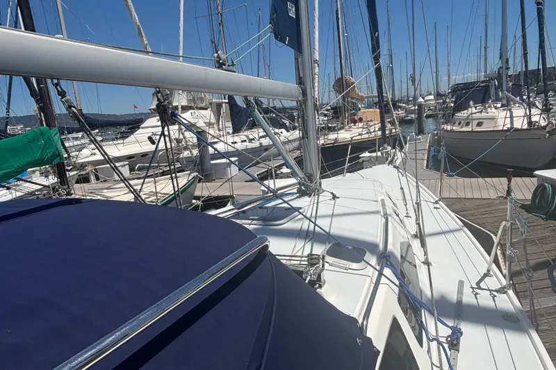 Slide: The Image of Side deck view - 5