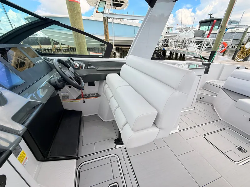 Slide: The Image of Aviara AV32 OB 2023 - 42