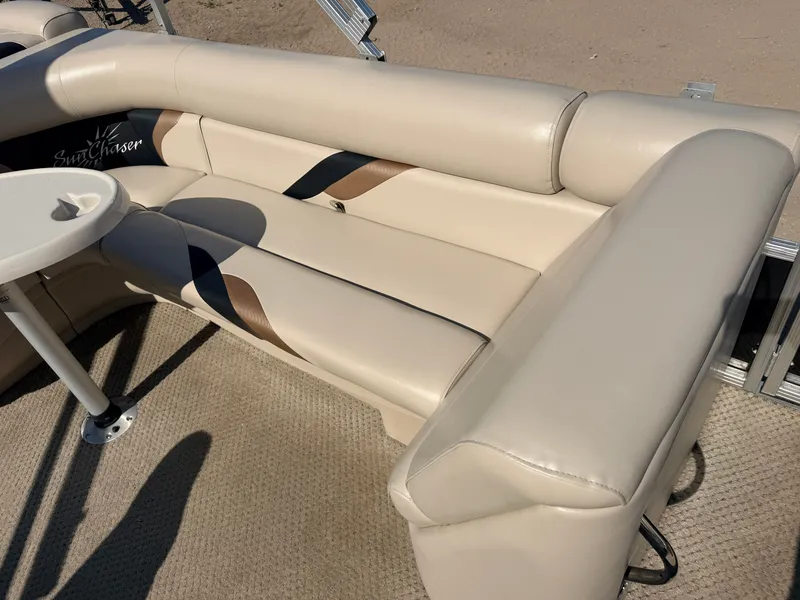 Slide: The Image of SunChaser 22 Fish 'N Cruise & 50HP Yamaha 4Stroke 2012 - 32