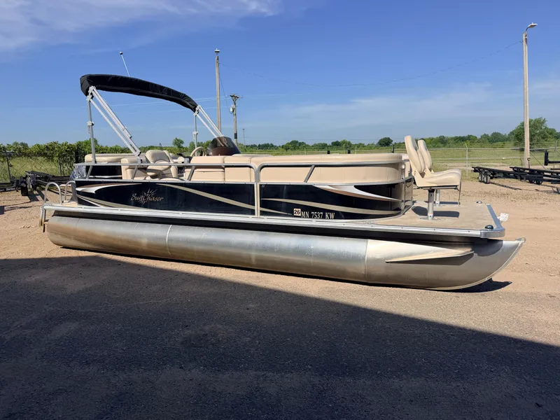 Slide: The Image of SunChaser 22 Fish 'N Cruise & 50HP Yamaha 4Stroke 2012 - 48