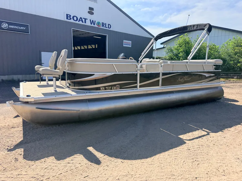 Slide: The Image of SunChaser 22 Fish 'N Cruise & 50HP Yamaha 4Stroke 2012 - 57