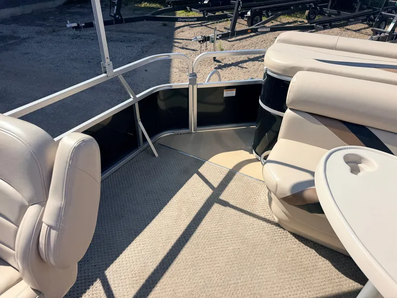 Slide: The Image of SunChaser 22 Fish 'N Cruise & 50HP Yamaha 4Stroke 2012 - 37
