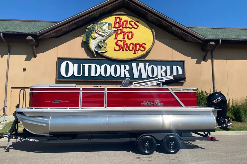 The Image of 2026 Sun Tracker Party Barge 22 RF XP3 pontoon boat at Bass Pro Shops. - 0
