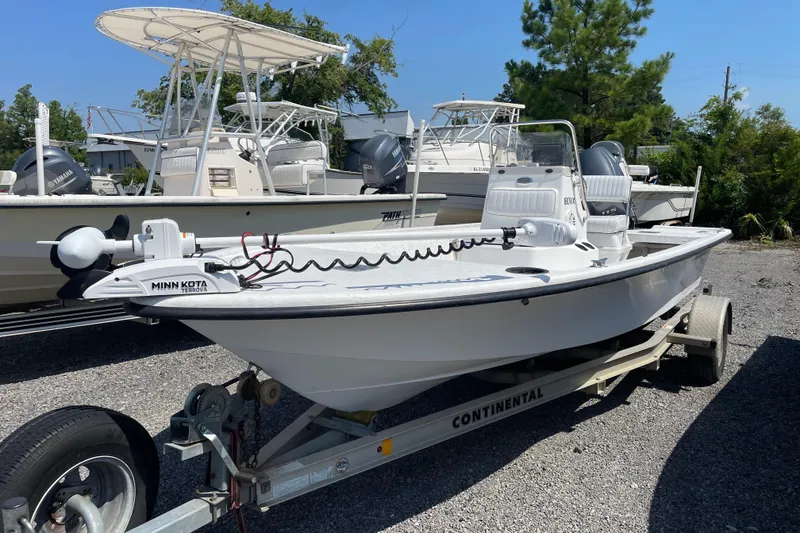Slide: The Image of 2006 Kenner 180 VX boat on trailer with Minn Kota trolling motor. - 3