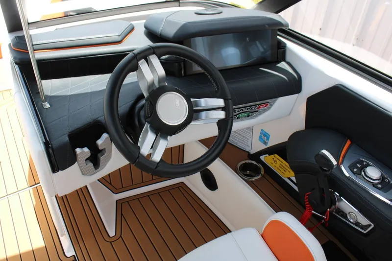Slide: The Image of Nautique G23 2022 - 11