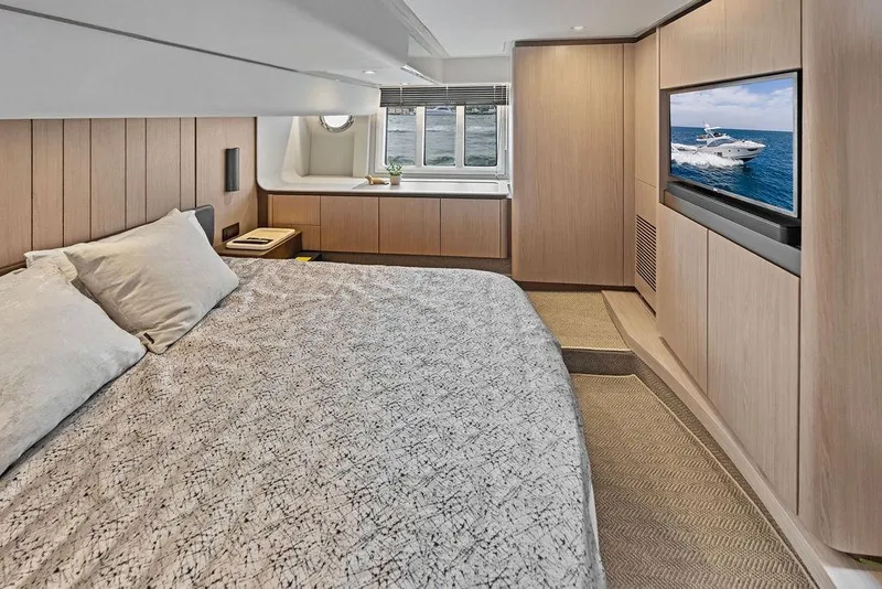 Slide: The Image of Luxurious bedroom interior of 2022 Azimut Fly 50 yacht with modern design and TV. - 47