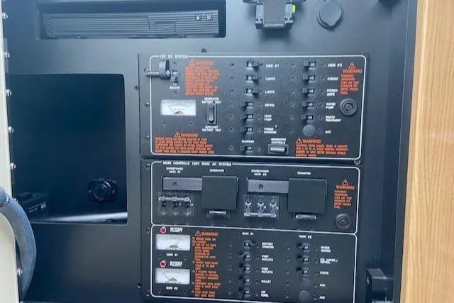 Slide: The Image of Control panel of a 2017 Formula 350 Sun Sport boat. - 30