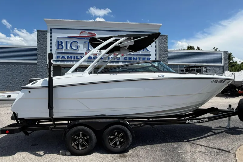Slide: The Image of 2023 Monterey 238SS Super Sport boat on trailer at Big Thunder Marine. - 6